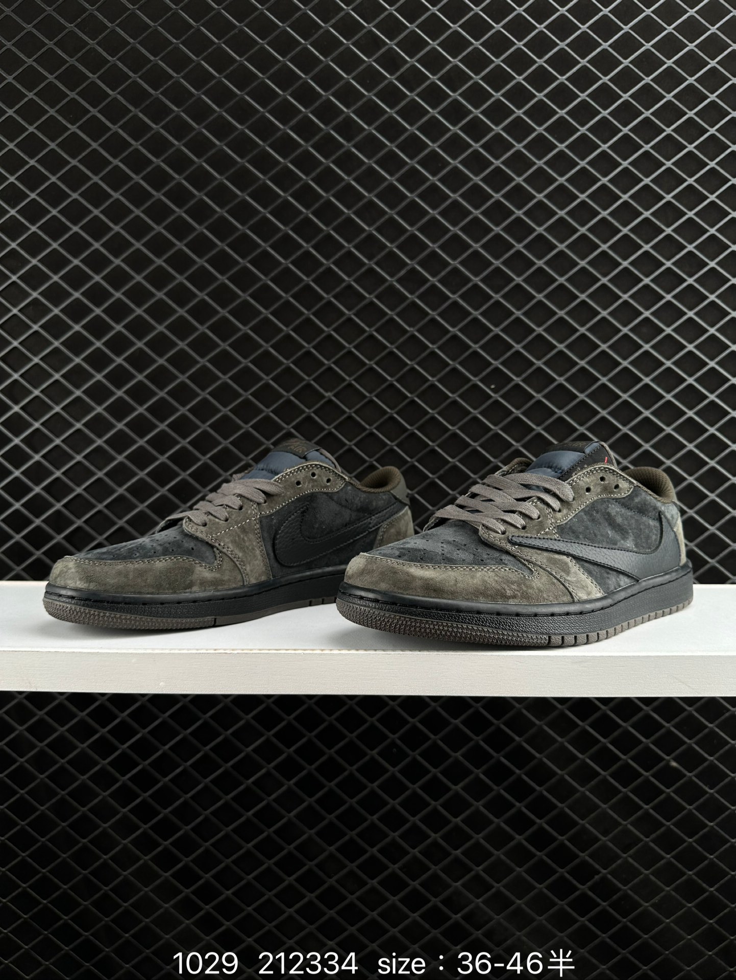 Travis Scott x Air Jordan 1 ” Reverse Mocha “